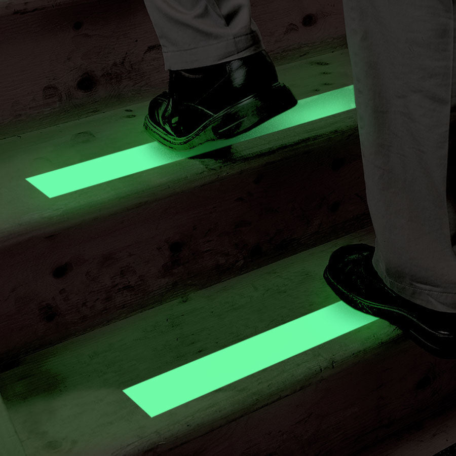 Gator Grip® Premium Photoluminescent Glow-in-the-Dark Anti-Slip Grip Roll 60-grit Traction Tape